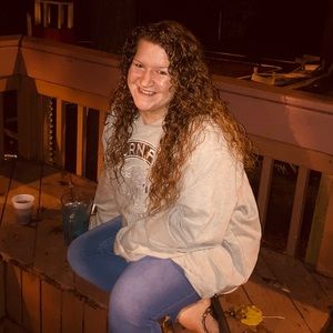 Meet your Posher, Carol